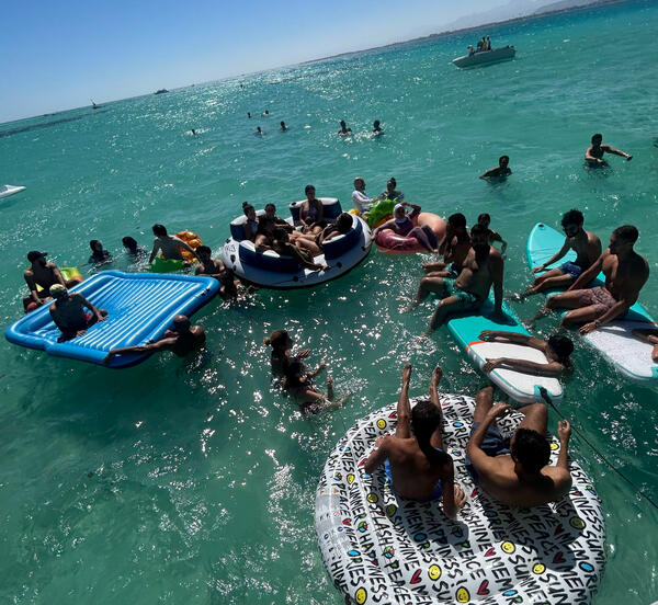 https://www.gazef.com/tours/island-hopping-luxury-140540